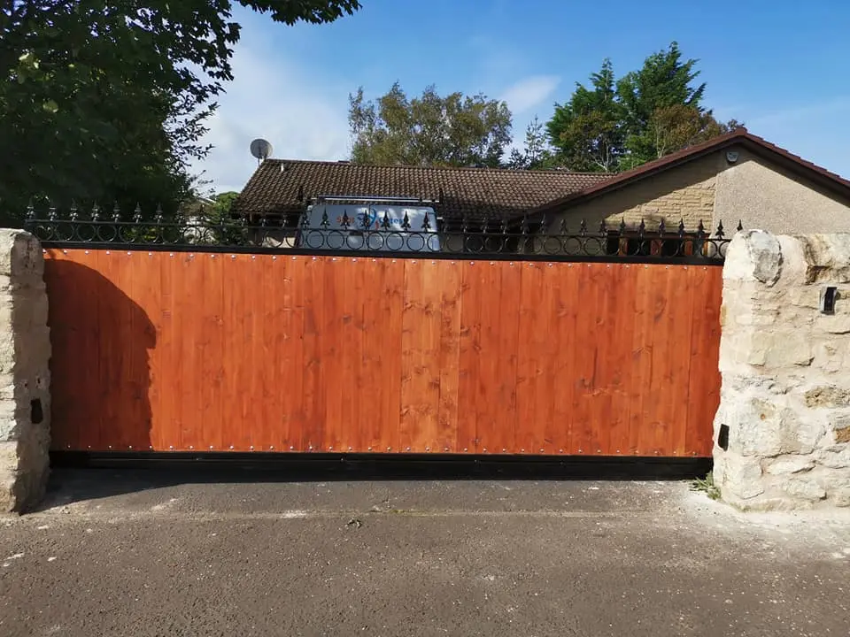 Emergency gate repair service in Oklahoma City